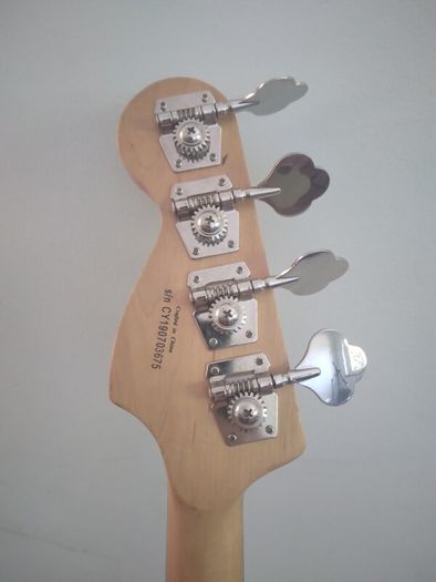 Squier Affinity PJ Bass w/ EMGs (passive)