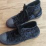 Converse Chuck Taylor All Star Mickey Mouse size 6 Image 2