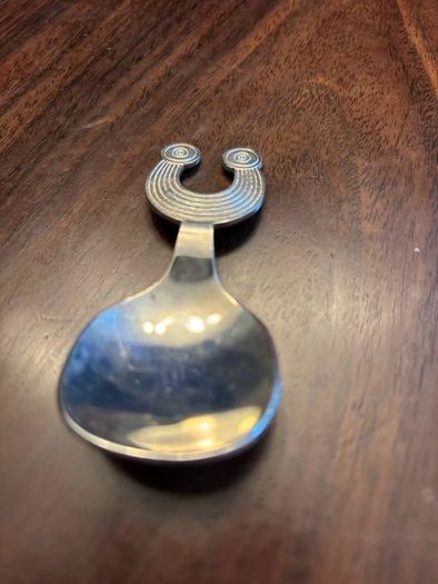 Irish sterling silver tea caddy spoon