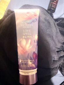 lotion Victoria secrets