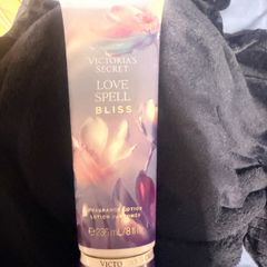 lotion Victoria secrets