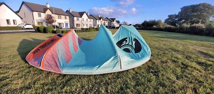 Cabrinha 10m kite