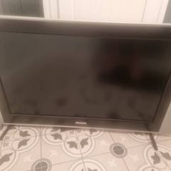 Philips 37 inch flat screen TV ( NOT smart TV)