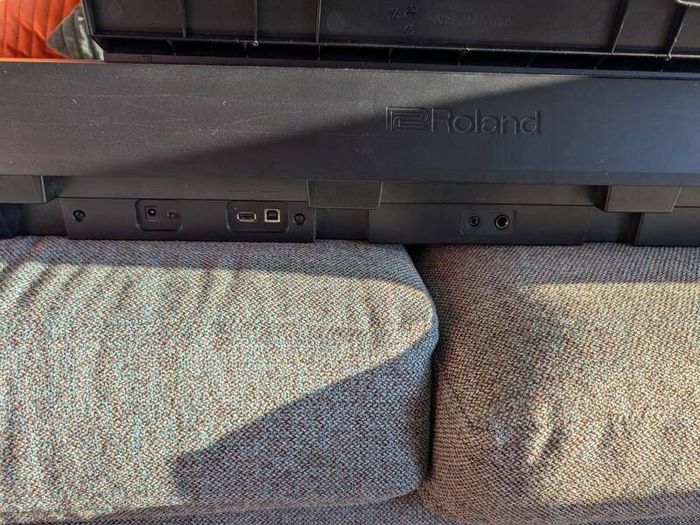 Roland FP-10 Keyboard