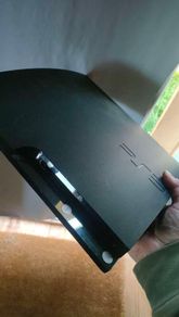PS3 slim (Japanese model : CECH-2000A) + 12 games