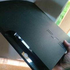 PS3 slim (Japanese model : CECH-2000A) + 12 games