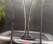 Berg Rectangular Trampoline on Legs