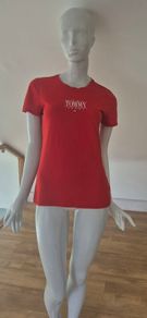 Tommy jeans essential logo slim fit t-shirt(sizeS)