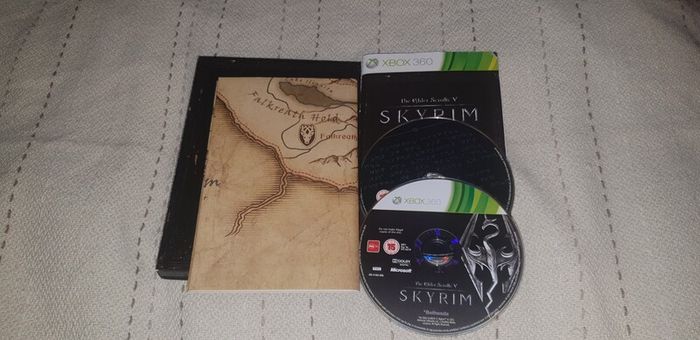 Skyrim Legendary Edition Top XBox 360 Game for sale  here