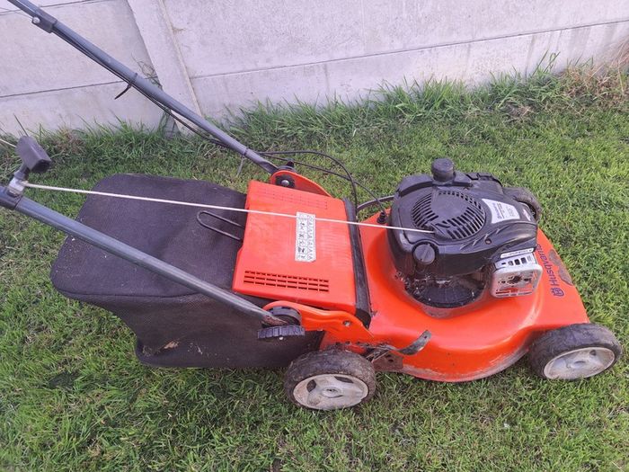 Lawnmower