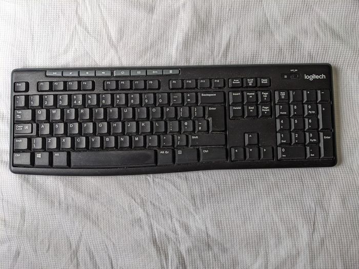 Logitech MX slim wireless keyboard and mouse set