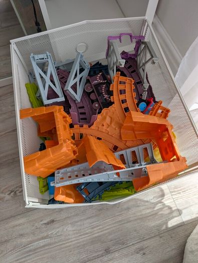 Thomas train set 80 piece