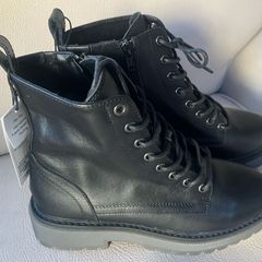 Black lace up ankle boots with Zip
