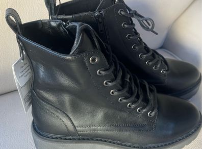 Black lace up ankle boots with Zip