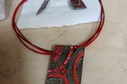 Costume  Necklace &amp; Matching  Earrings.  Length  - 7"..