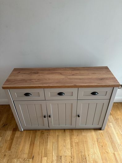 Sideboard