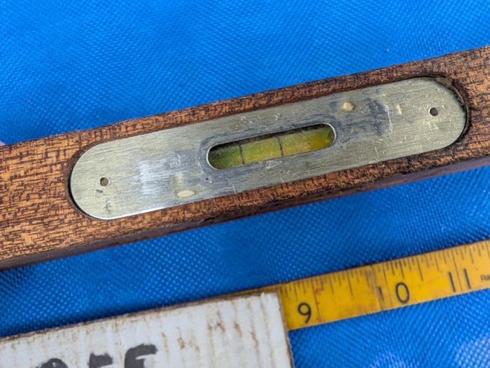 18" Spirit Level