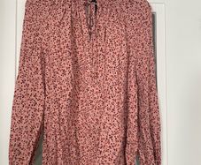 M&S   Pink floral blouse BNWT