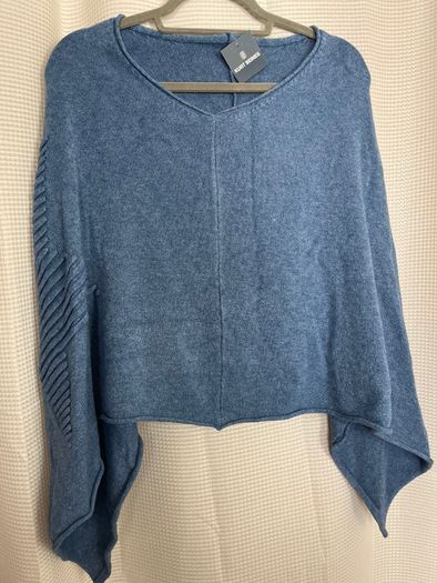 Kurt Beines Cape / Poncho