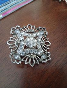 vintage brooch 1960s