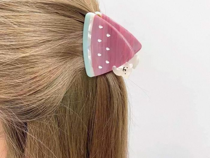 Hair claw