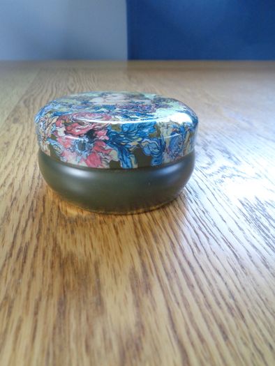 Vintage Angel Tin for Sale
