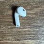 apple AirPod 4 left Image 2
