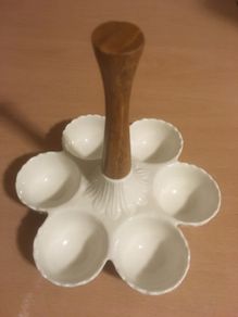 AS NEW Wooden-Handled Egg Holder