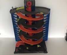 Hot Wheel Mega Garage