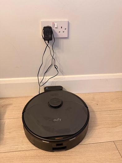 Eufy Clean X8 Pro robot vacuum & mop(Includes spare replacement parts)