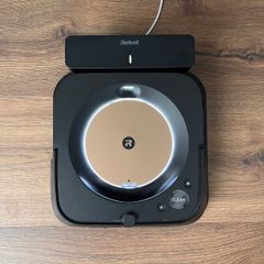 iRobot Braava jet m6 Smart Robot Mop + Accessories