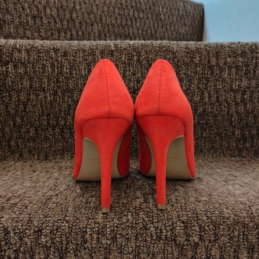 Coral high heels, size 6