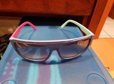 tri coloured mens glasses