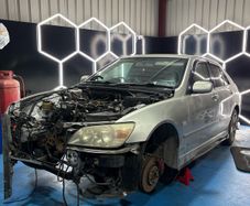 2005 Lexus Is