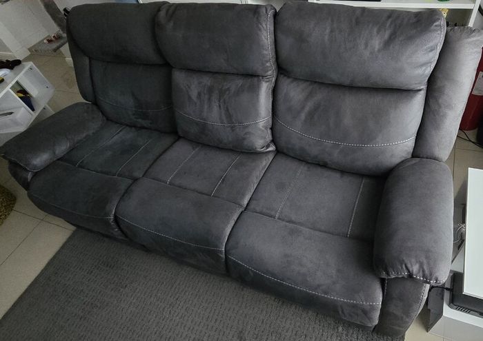 Electric reclining 3 seater sofa with wireless phone charger