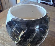 Flower pot