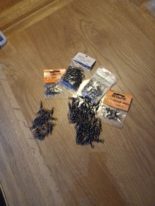 fishing accessories- barrel and snap swivel selection- various