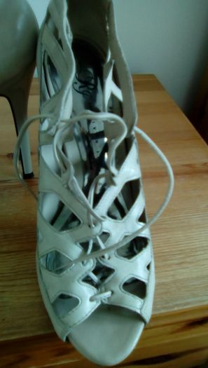 River Island Shoes