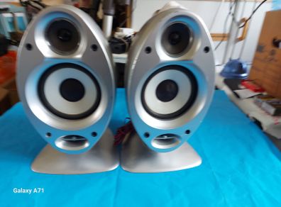 2 Speakers, unknown Model, in very good condition