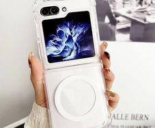 Galaxy Z Flip 5 (5G) Shockproof Magsafe Magnetic Transparent Case