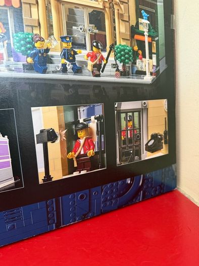 lego modular police Station 10278