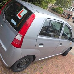 2004 Daihatsu Charade