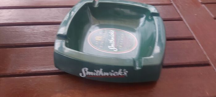 Smithswicks ashtray, collectors item ,with smoking bans advertising bans for health reasons on ashtrays,,buyer collects or pays postage thank you,,sold as seen ,