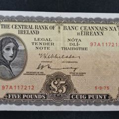 Ireland  1975  5 Pounds Lady Lavery Banknote
