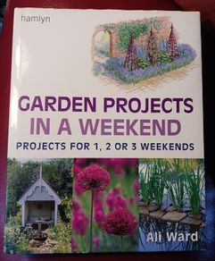 Garden Projects in a Weekend / 2002