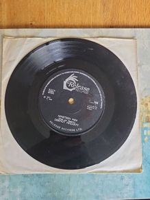 Dermot Hegarty Nineteen Men Old Dungannon Road 7 inch vinyl single