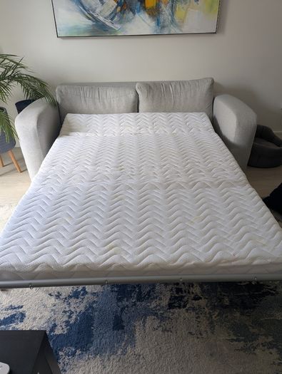 3 seater sofa bed (500eur) and 2 seater sofa (400 eur) for sale