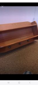 bedroom shelf