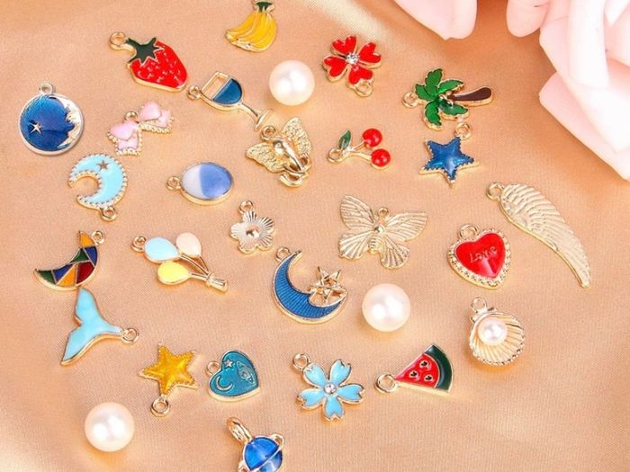350Pcs Wholesale Bulk Lots Jewelry Making Charms Assorted Pendants for DIY Necklace Bracelet Earring Craft Supplies (FREE POSTAGE)