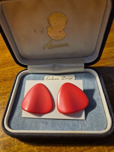 Nickel/ Metal Free Vintage Earrings